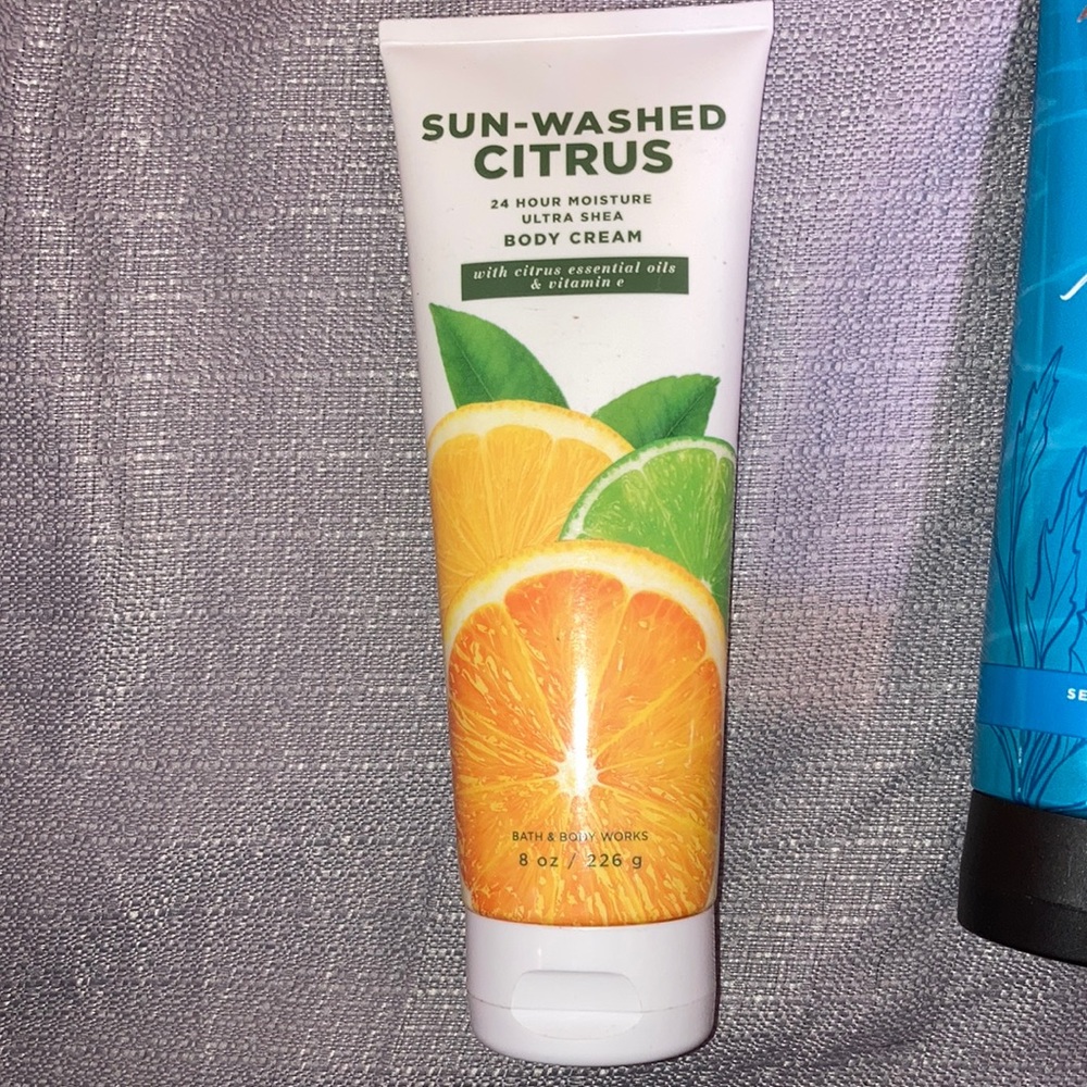 I’m allergic to it, never been used it’s got Shea butter cocoa butter and aloe.
